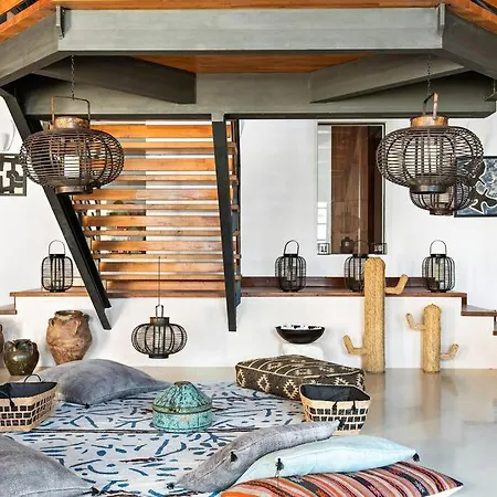 Sa Capella : Ancienne Chapelle Renovee Avec Piscine ماهون