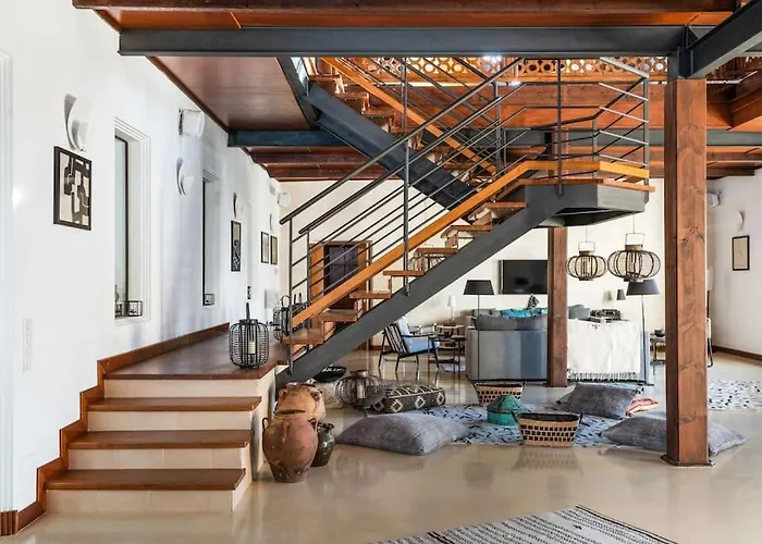 Vila Sa Capella : Ancienne Chapelle Renovee Avec Piscine Mahón