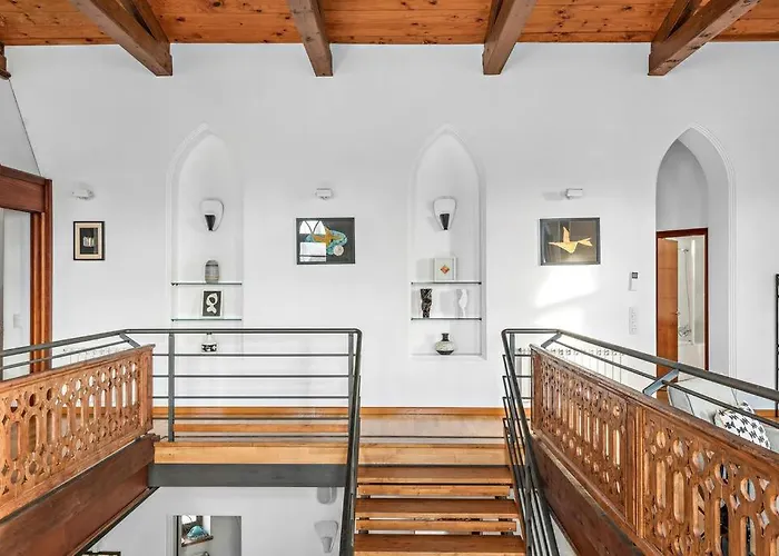 Vila Sa Capella : Ancienne Chapelle Renovee Avec Piscine Mahón