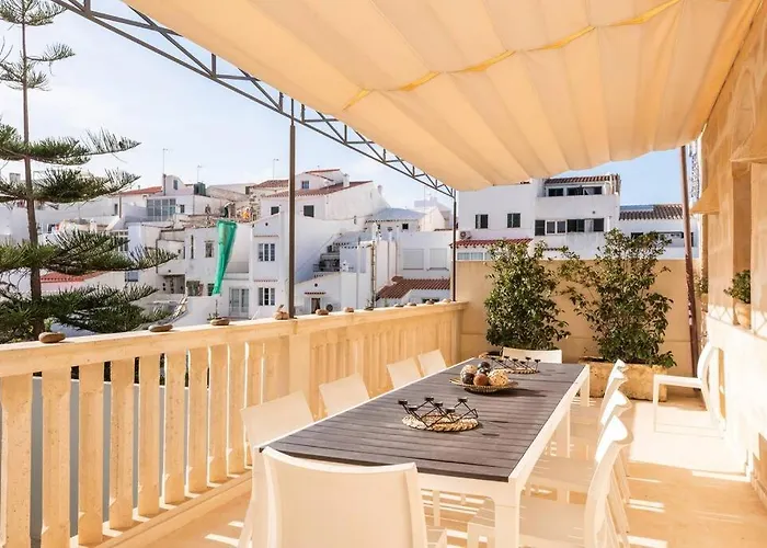 Sa Capella : Ancienne Chapelle Renovee Avec Piscine * Mahón