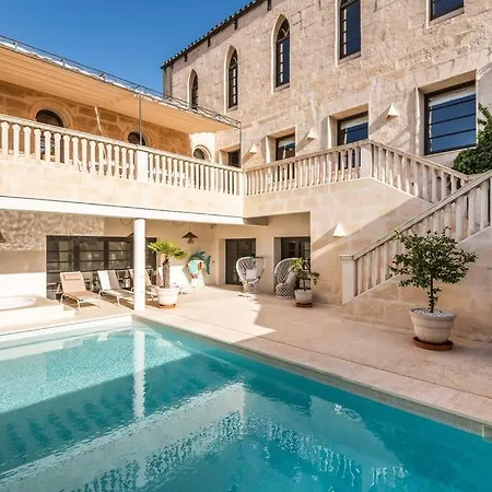 Sa Capella : Ancienne Chapelle Renovee Avec Piscine