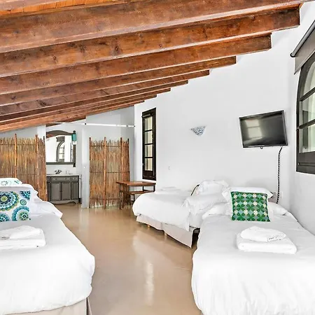 Sa Capella : Ancienne Chapelle Renovee Avec Piscine Port-Mahon